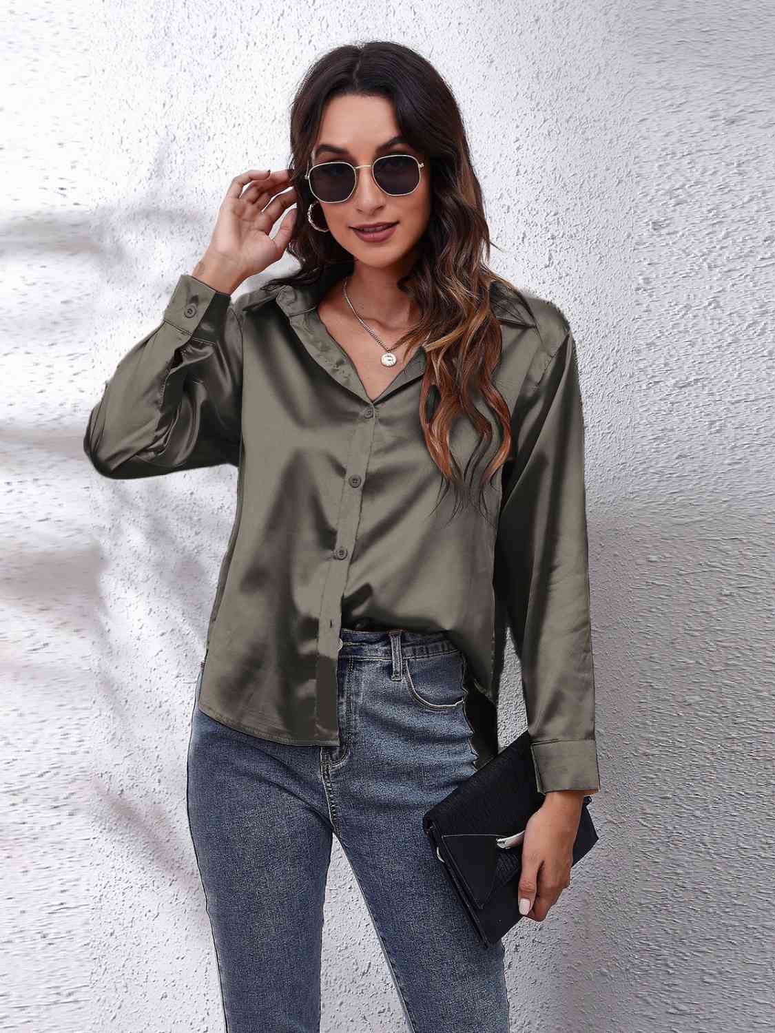 Collared Neck Buttoned Long Sleeve Shirt